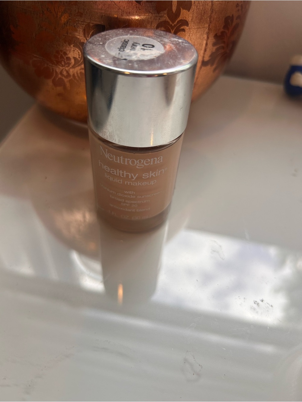 Neutrogena Healthy Skin  Makeup foundation